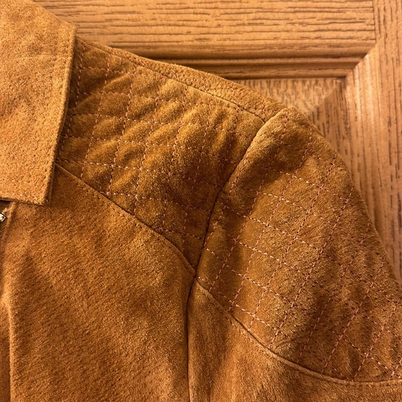 Express Suede Jacket with stitching and gold zippers - Picture 4 of 7